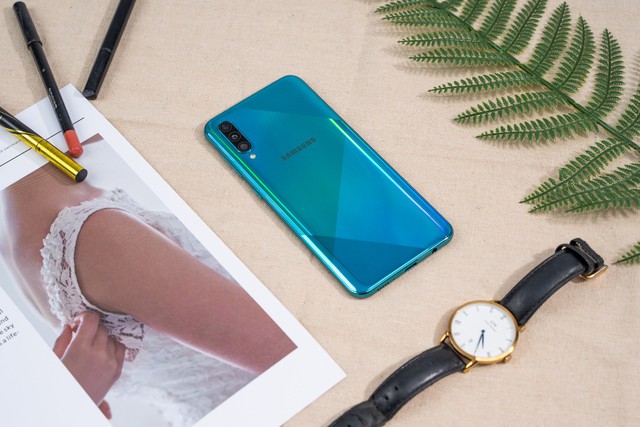 Samsung Galaxy A50s: thêm lựa chọn smartphone 4 camera đa năng với thiết kế mới lạ - Ảnh 1.